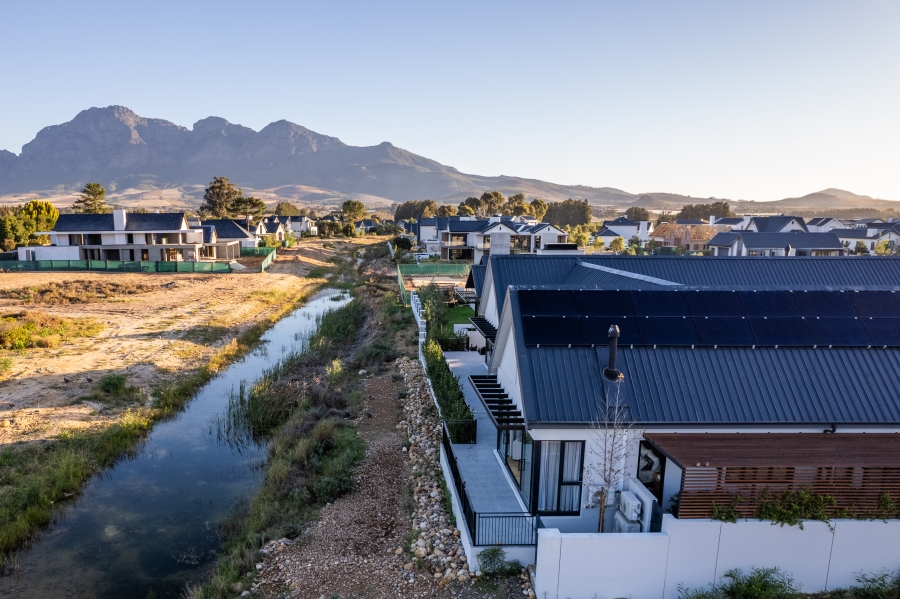 4 Bedroom Property for Sale in Val De Vie Estate Western Cape